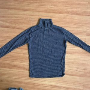 Brandy Melville Turtleneck